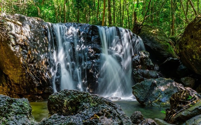 Suối Tranh là nơi lý tưởng để trốn khỏi sự ồn ào của thành phố 